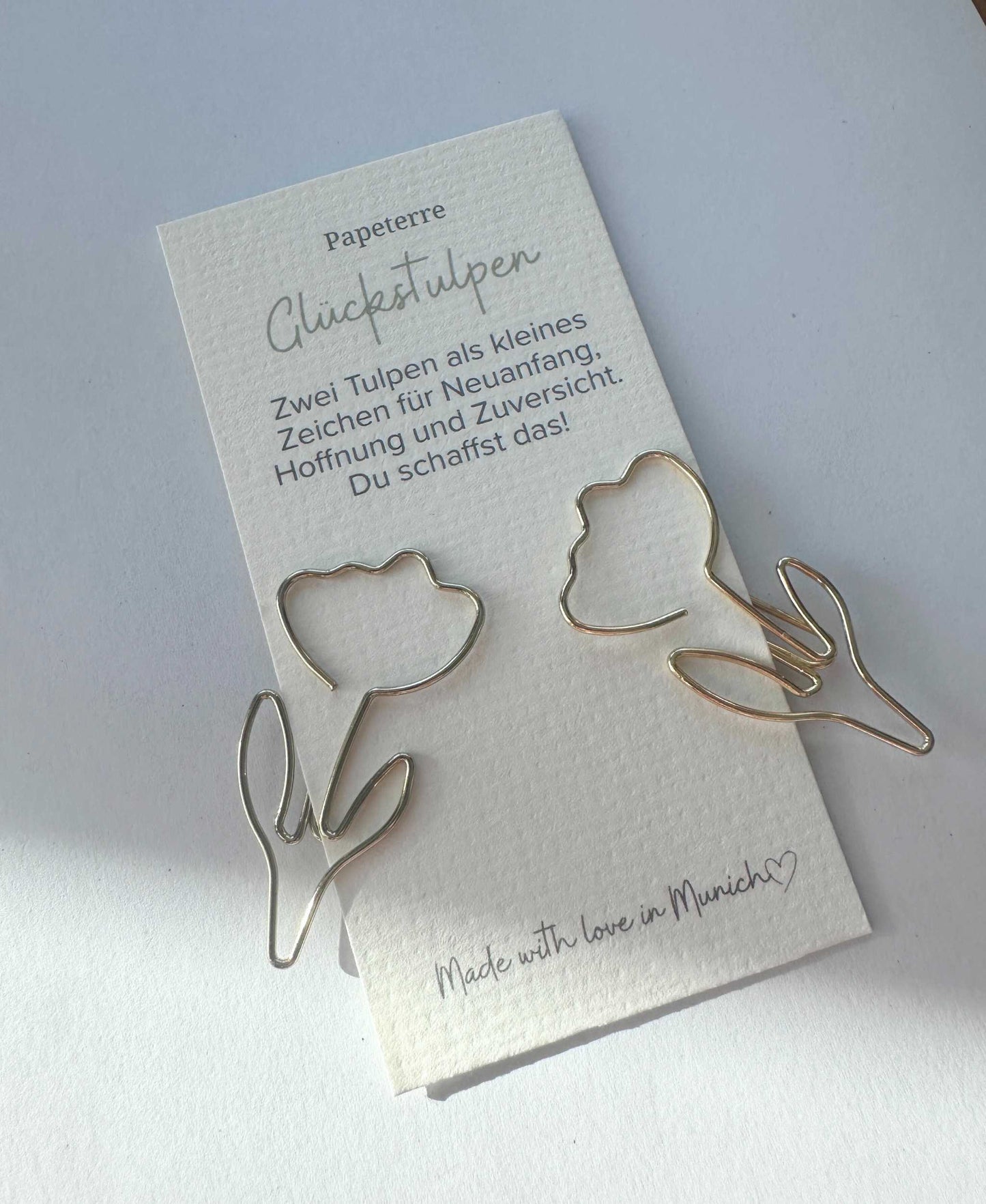 Glücksbringer Tulpen – goldene Büroklammern für Neuanfang & Frühling