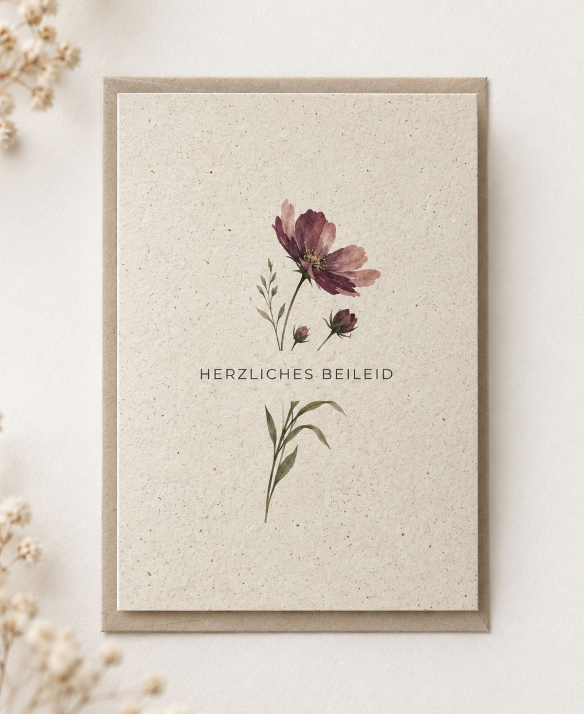 Trauerkarte „Herzliches Beileid“ – Graspapier mit Blumen