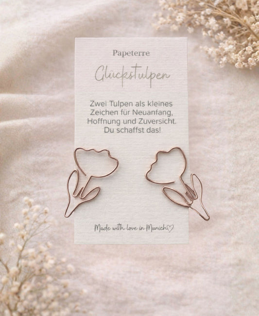 Glücksbringer Tulpen – roségoldene Büroklammern für Neuanfang & Frühling